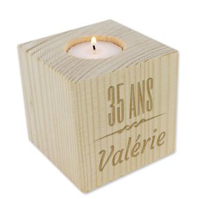 Bougeoir cube en bois gravé Bougeoir cube en bois gravé