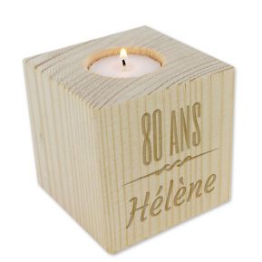 Bougeoir cube en bois gravé Bougeoir cube en bois gravé