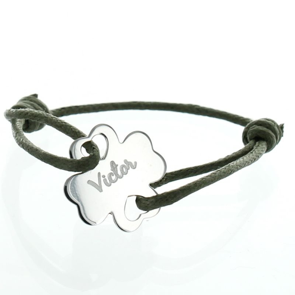Bracelet trèfle et coeurs gravé