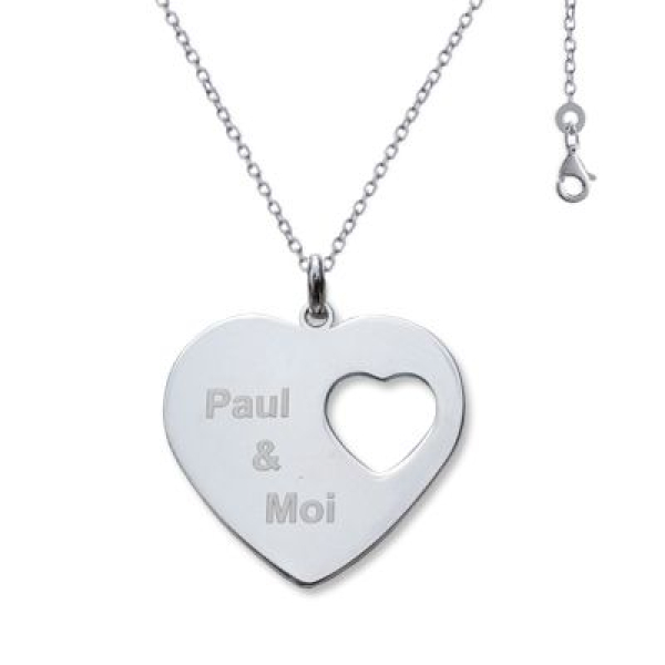 Pendentif en forme de coeur avec motif coeur ajouré