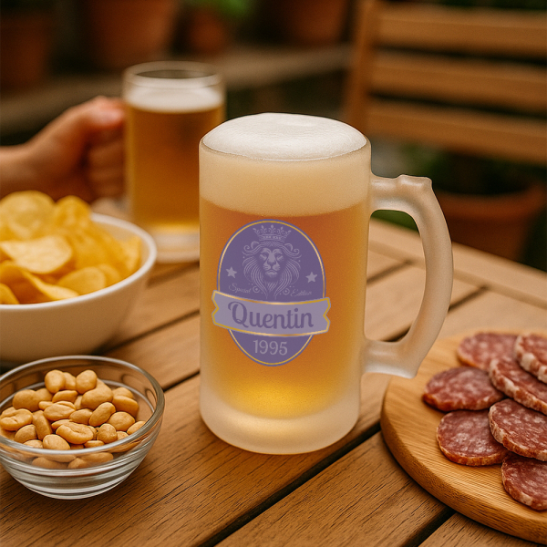 Chope de bière avec son prénom - design Lion