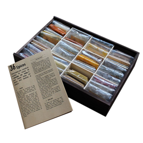 coffret 36 épices intérieur 