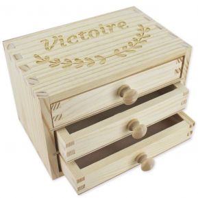 Coffret à bijoux 3 tiroirs gravé Coffret à bijoux 3 tiroirs gravé