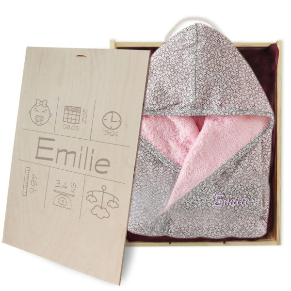 Coffret peignoir bébé fille