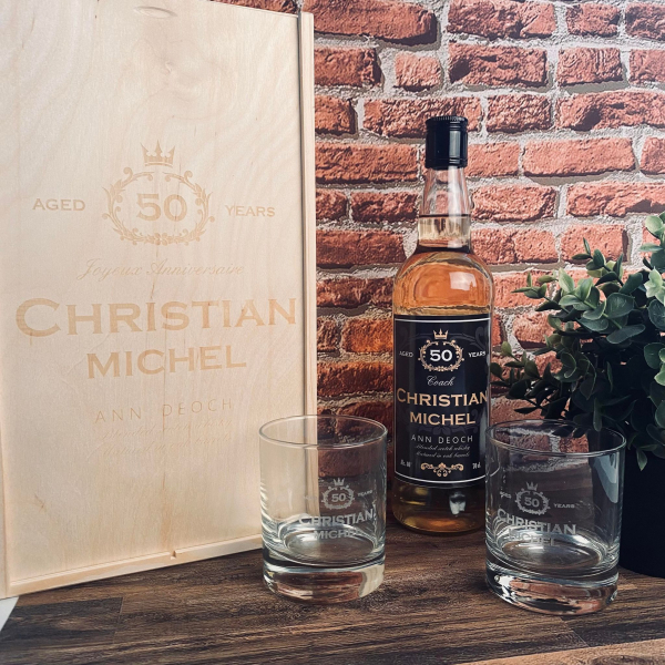 Coffret à whisky anniversaire personnalisé