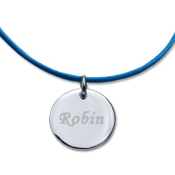 Collier rond gravé sur cordon en coton bleu