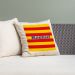 Coussin Catalogne personnalisé avec un prénom mock up 3