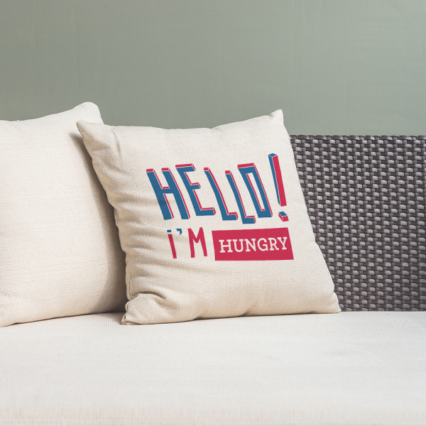 Coussin personnalisé Hello mock up 1