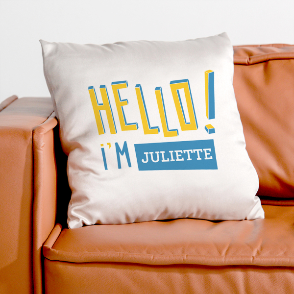 Coussin personnalisé Hello mock up 4