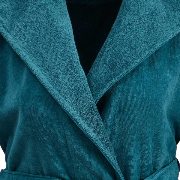 Détail peignoir femme pétrole