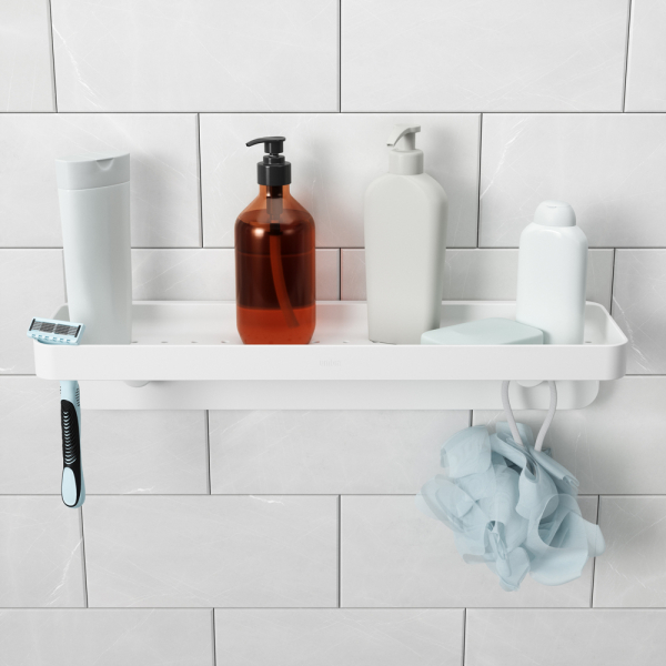 Étagèe dans une douche 