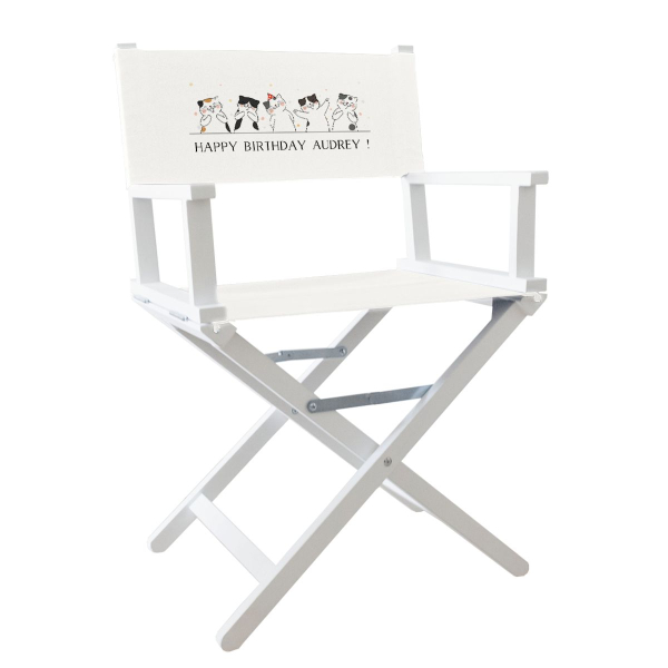 Fauteuil petits chats heureux