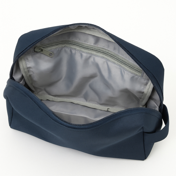Intérieur trousse