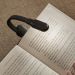 Lampe de lecture flexible Clip book allumée 