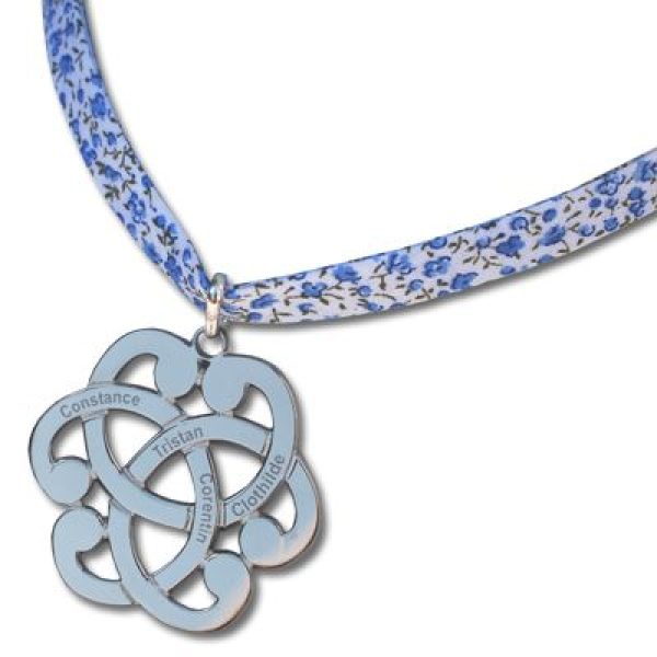 Grand pendentif arabesque et ruban Liberty