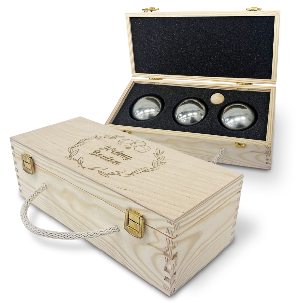 Mallette pour triplette de pétanque gravée