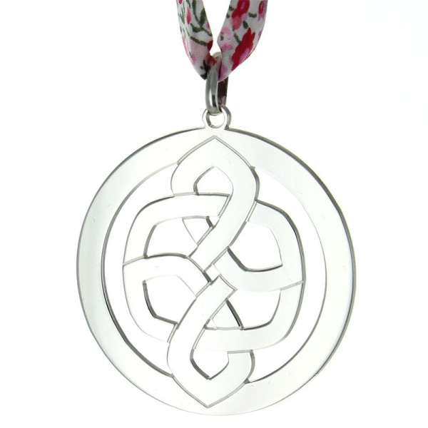Pendentif celte liberty fleurs