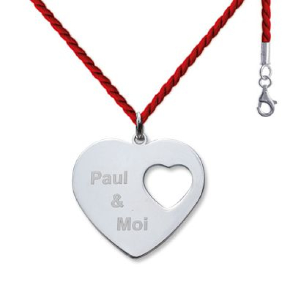 Pendentif coeur à coeur gravé