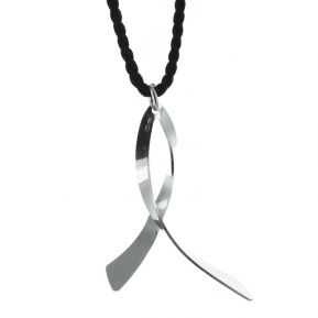 Pendentif design en argent massif Pendentif design en argent massif