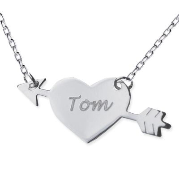 Médaille coeur percée d'une flèche gravée