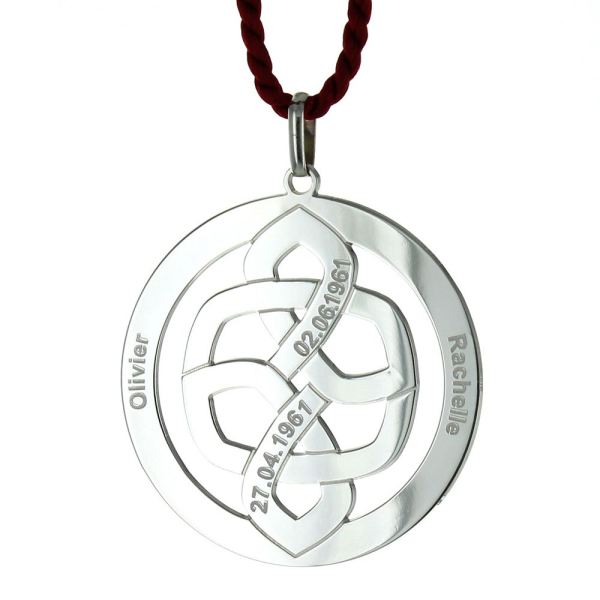 Pendentif noeud celte personnalisé