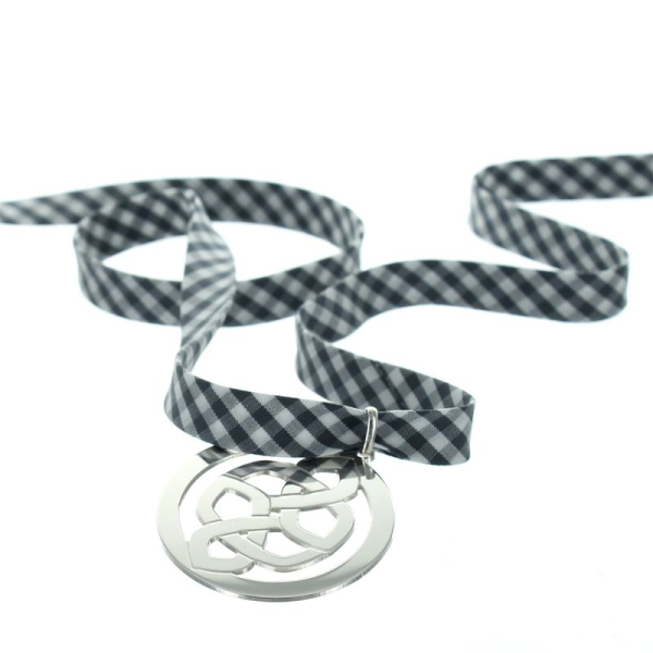 Pendentif noeud liberty écossais