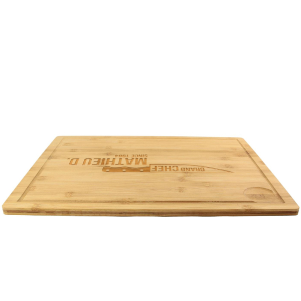 planche à découper en bambou avec rebord