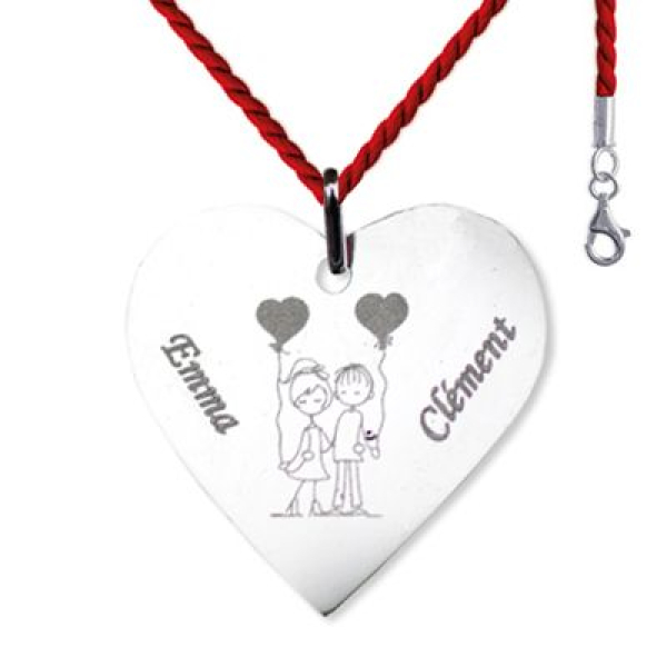 Pendentif grand coeur gravé de prénoms et d'un dessin