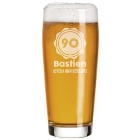 Verre à bière anniversaire