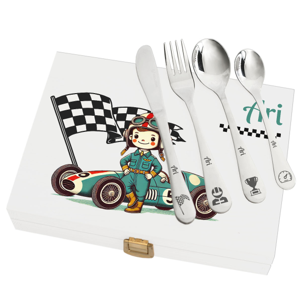 Sada p&#345;íbor&#367; v gravírované d&#345;ev&#283;né krabi&#269;ce s motivem pilota F1