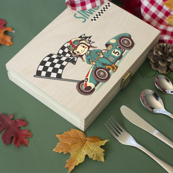 Cutlery in printed wooden box Formula 1 Driver
