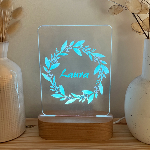 Personalised night light with name in flower wreath 