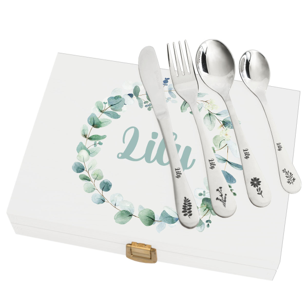 Box with a vegetal pattern and its personalised cutlery