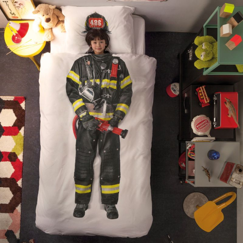 Parure de draps pour un enfant rêvant de devenir Pompier
