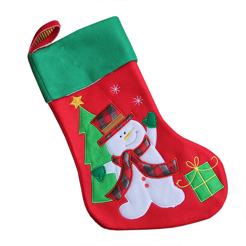 Chaussettes de Noël brodées Amikado