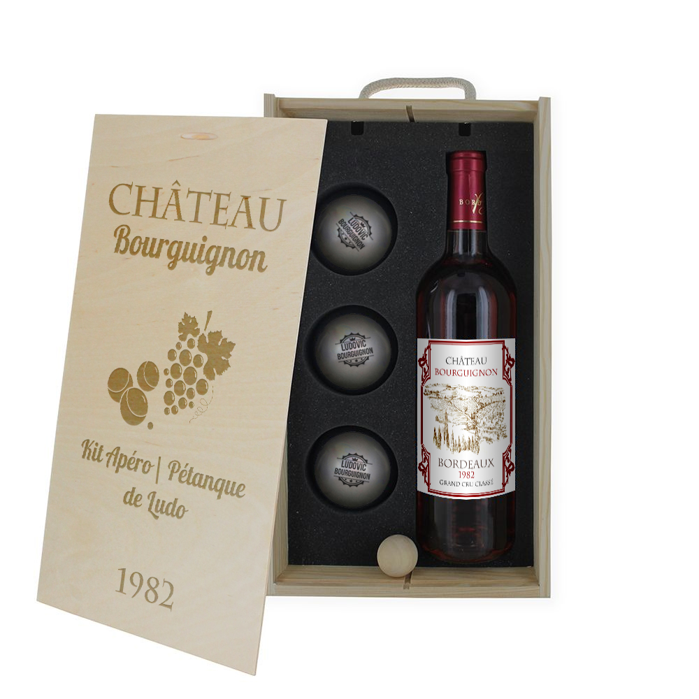Coffret cadeau : bouteille de vin et set de 3 boules de pétanque  personnalisé