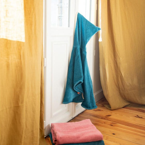 Personlig badcape för barn  Blå Tvättbjörn