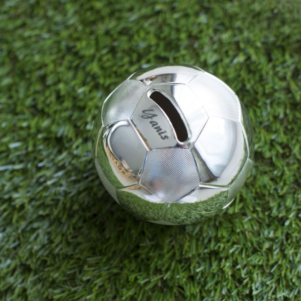 Sparbössa i metall fotboll